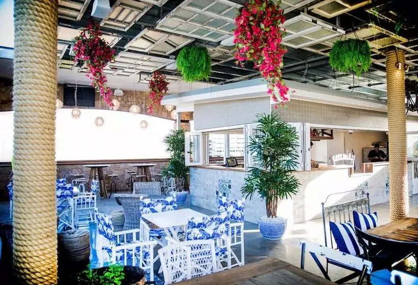 هاستل Rambutan Resort