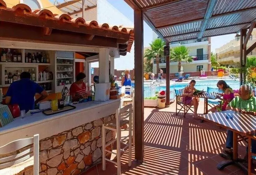 Alkionides Seaside Apartments