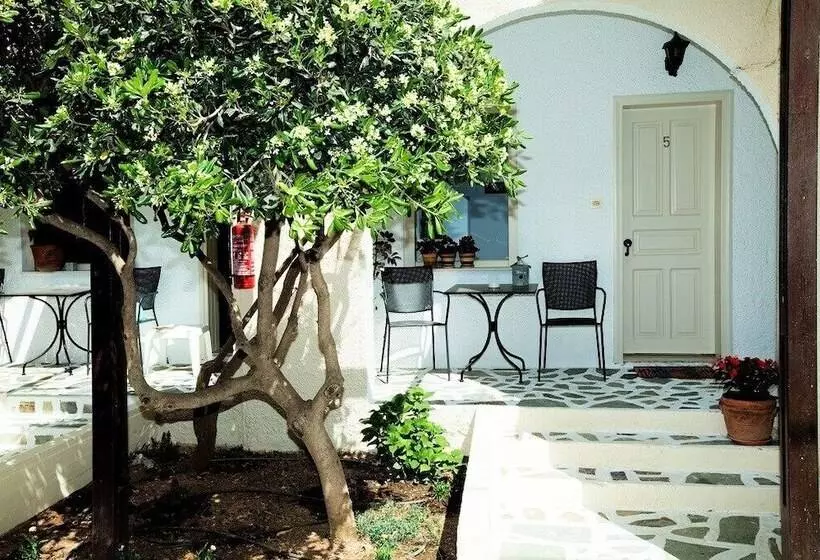 Alkionides Seaside Apartments