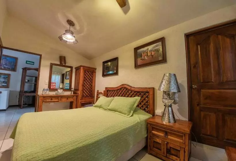 تختخواب و صبحانه Casa Yunenisa