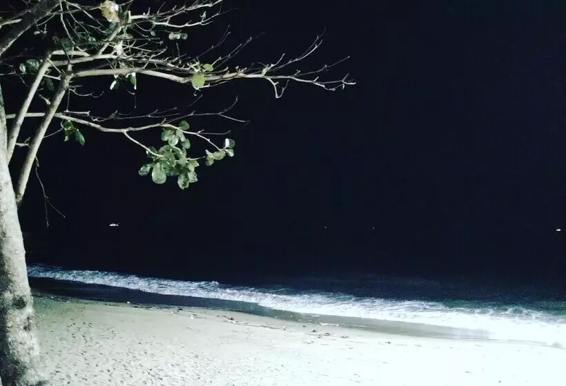 Bed and Breakfast Lazar Residency Homestay