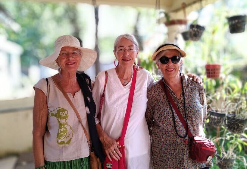 צימר Lazar Residency Homestay