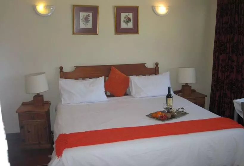 민박 Pinetown Lala Land