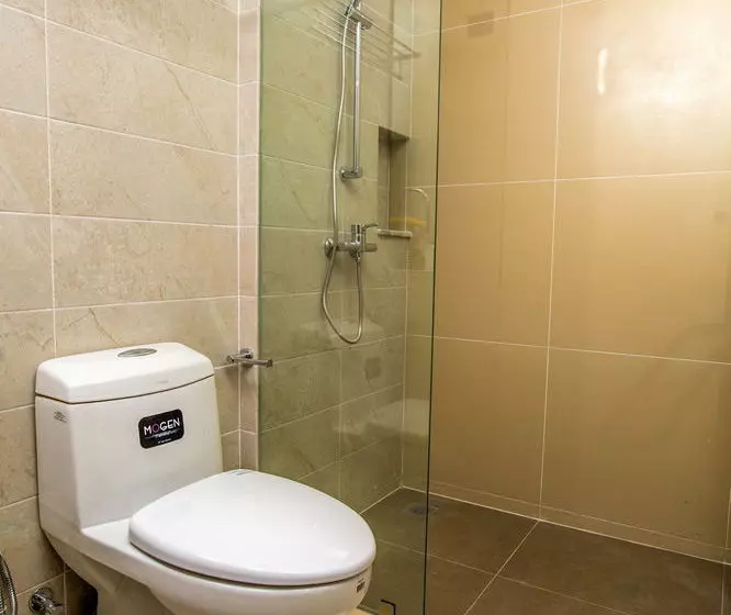 The Emerald Terrace Patong By Golden Legal