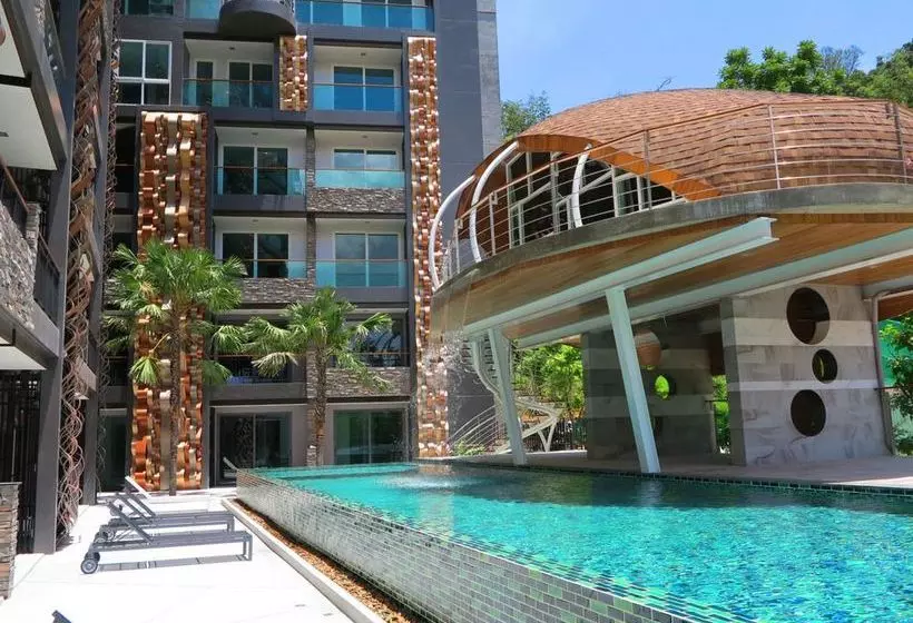 The Emerald Terrace Patong By Golden Legal