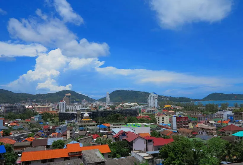 The Emerald Terrace Patong By Golden Legal