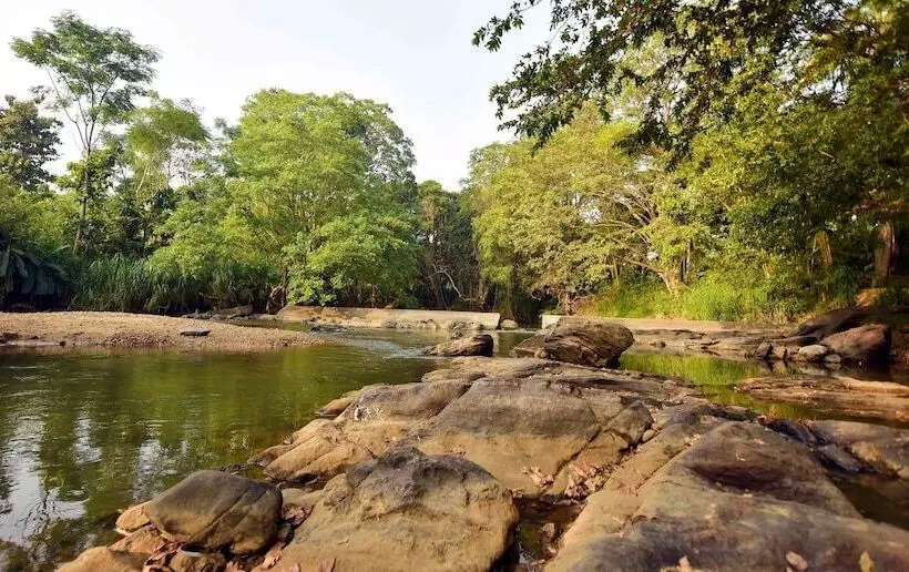 호텔 Athgira River Camping   Udawalawe