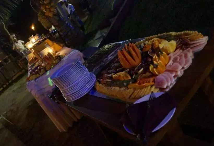 호텔 Athgira River Camping   Udawalawe