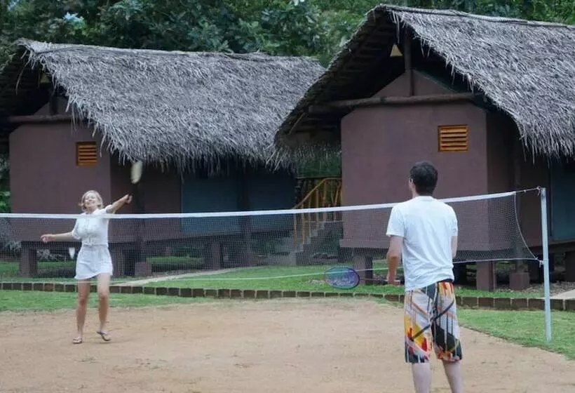 호텔 Athgira River Camping   Udawalawe