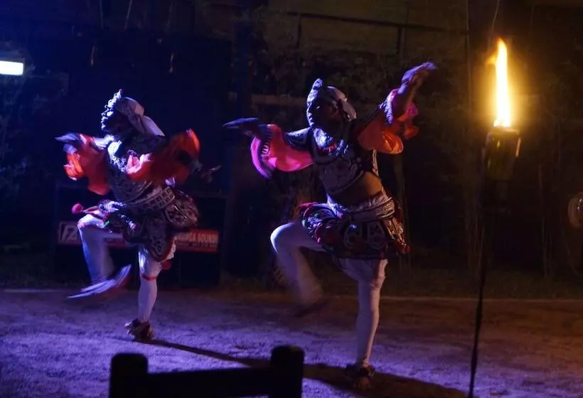 호텔 Athgira River Camping   Udawalawe