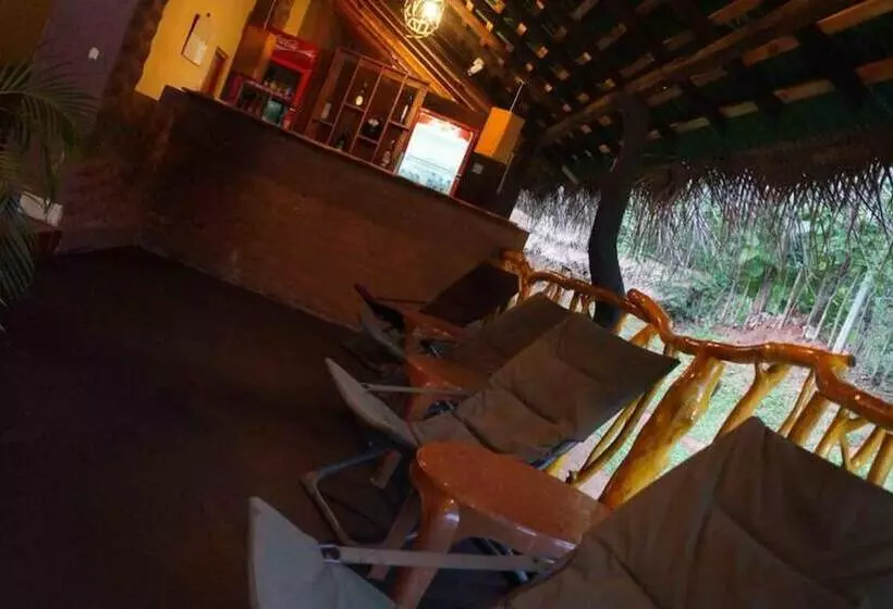 호텔 Athgira River Camping   Udawalawe