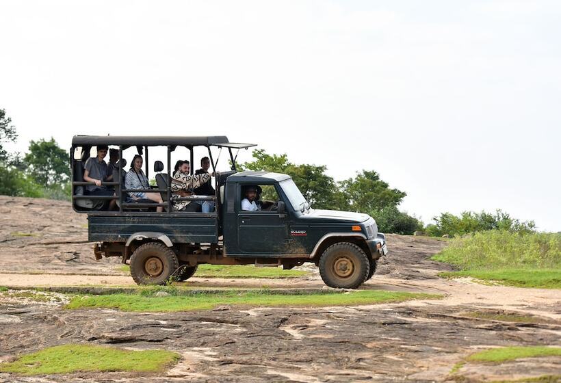 호텔 Athgira River Camping   Udawalawe