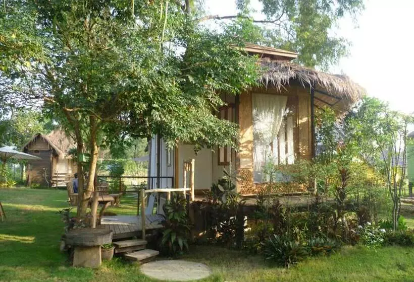 هتل Ban Bang Home Resort