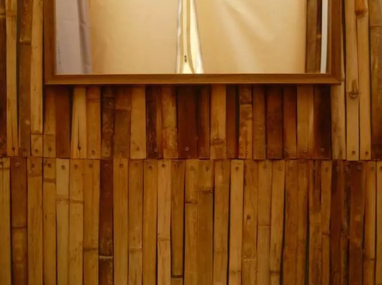 هتل Ban Bang Home Resort