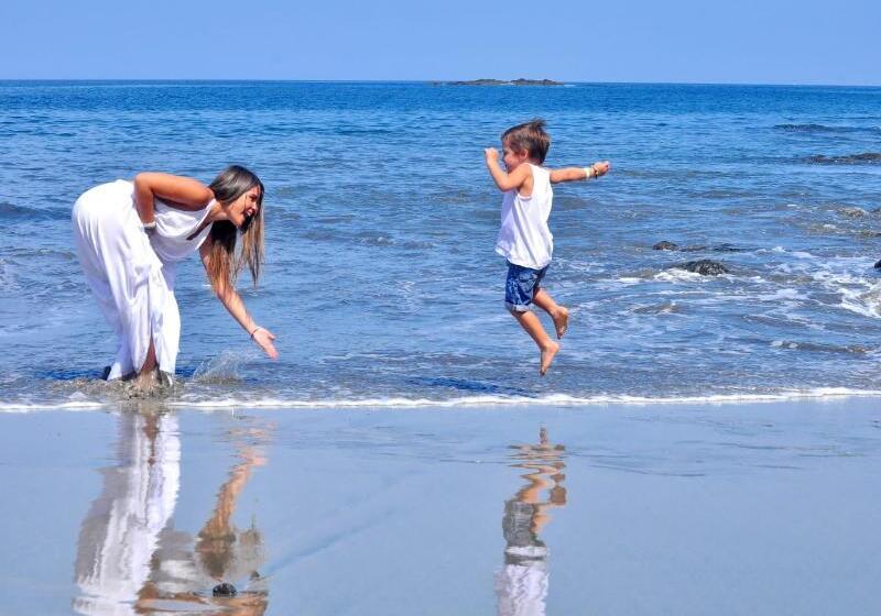 호텔 Condovac La Costa