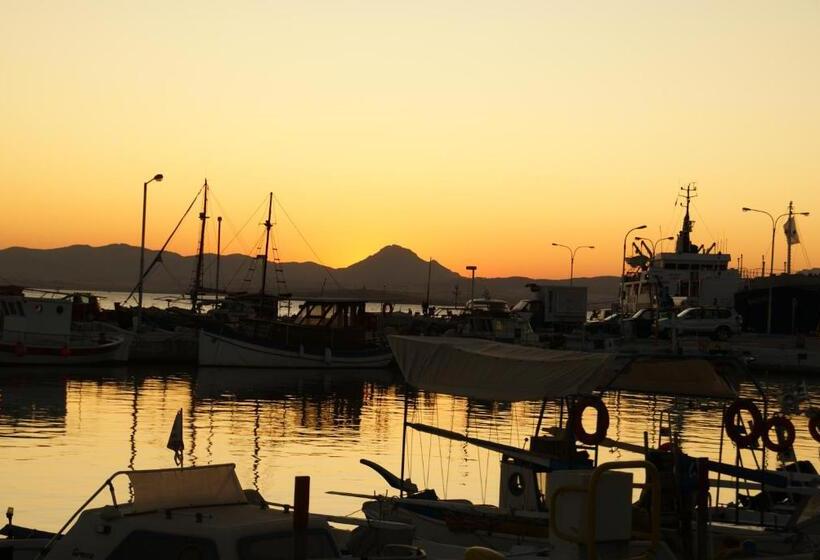 Hotelli Galazio Limani   Rooms To Let