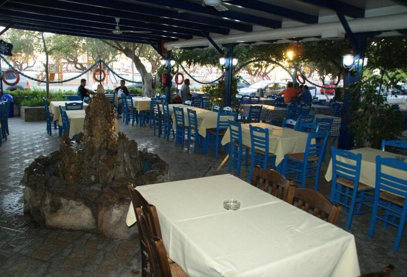 Hotelli Galazio Limani   Rooms To Let