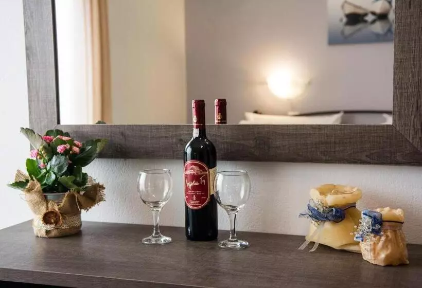 ホテル Galazio Limani   Rooms To Let