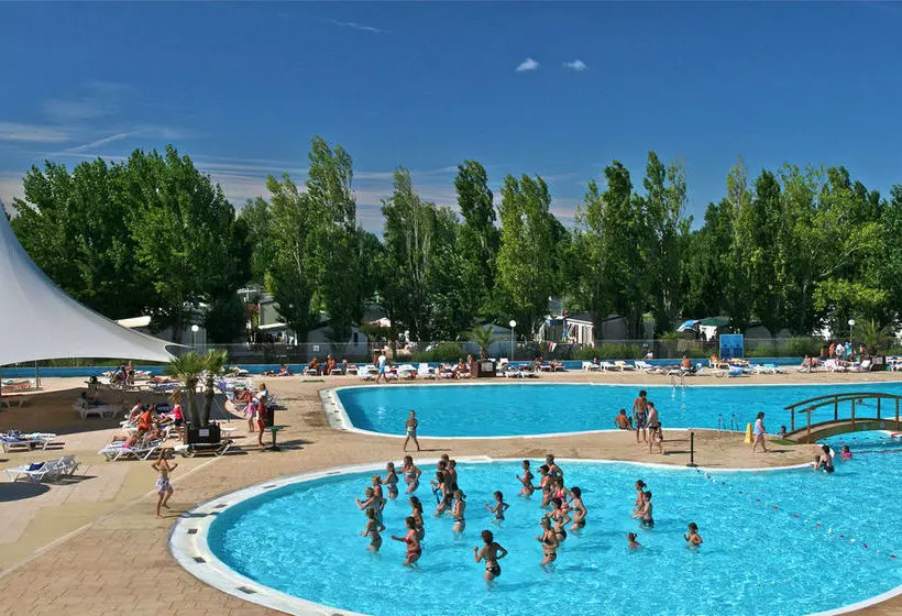 ホテル Camping Carabasse Vias Plage
