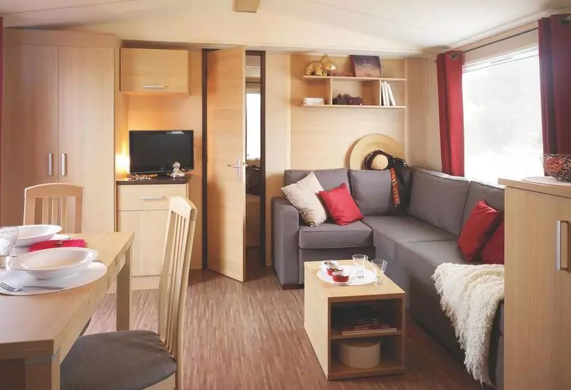 ホテル Camping Carabasse Vias Plage