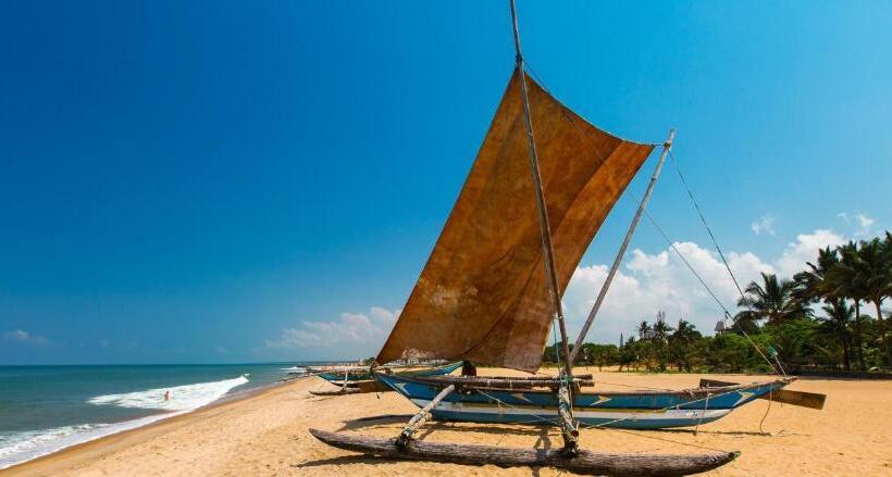 Olanro Hotel Negombo