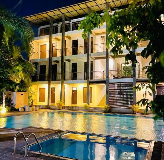 Olanro Hotel Negombo