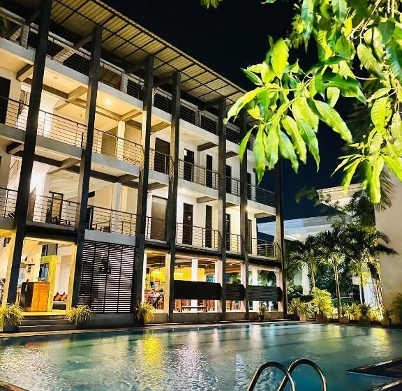 Olanro Hotel Negombo