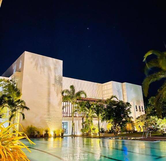 Olanro Hotel Negombo