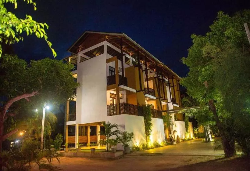 Olanro Hotel Negombo