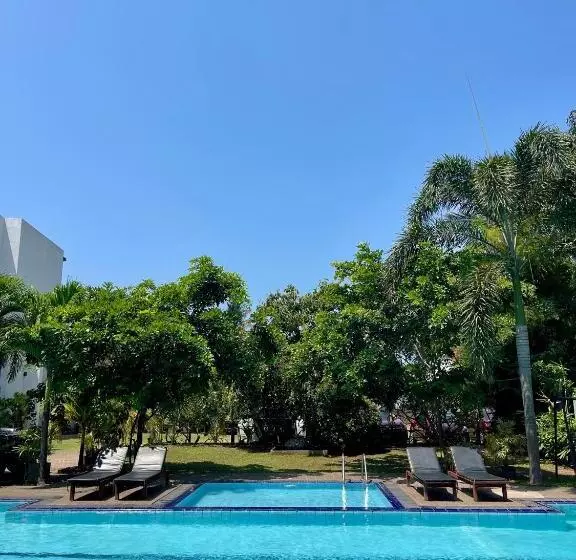 Olanro Hotel Negombo