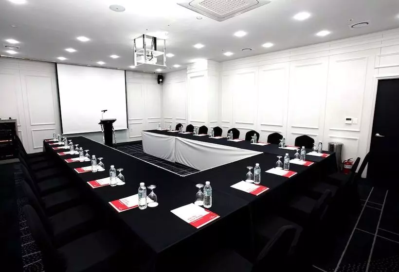 Hotel Ramada Jeju Hamdeok