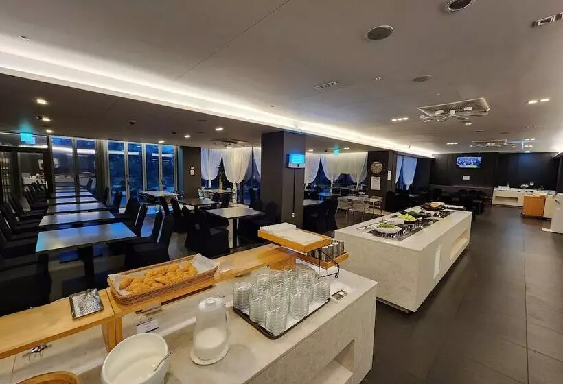 Hotel Ramada Jeju Hamdeok