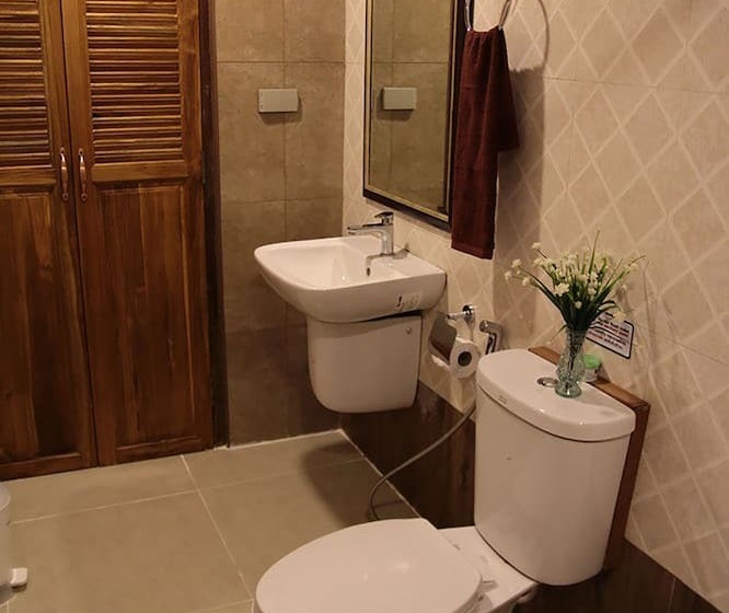 בית מלון כפרי Rustic River Boutique