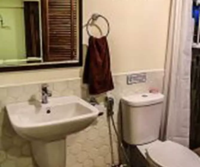 Отель Rustic River Boutique