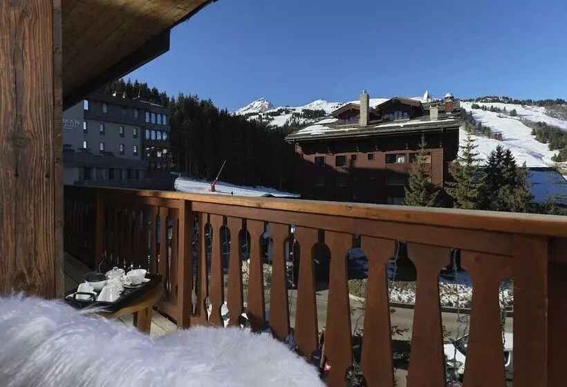 Snow Lodge Hotel Courchevel 1850
