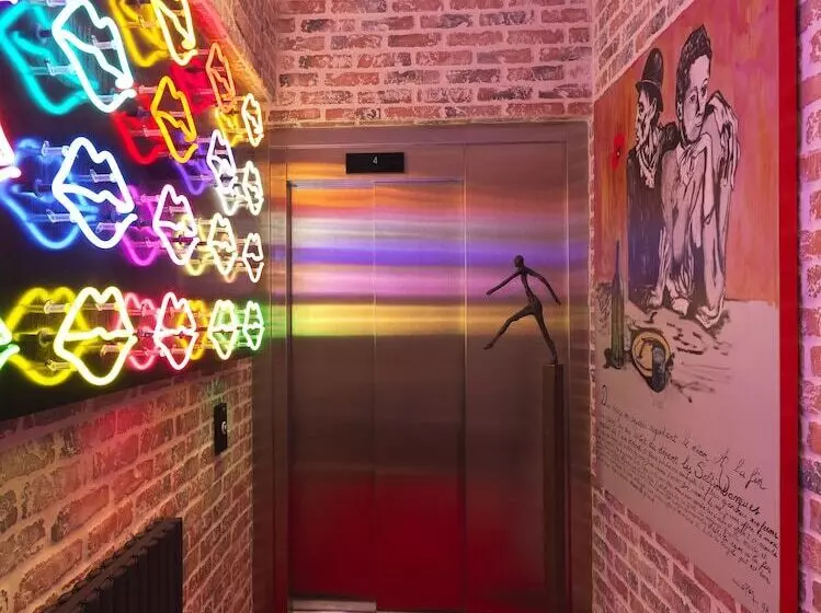 Snow Lodge Hotel Courchevel 1850