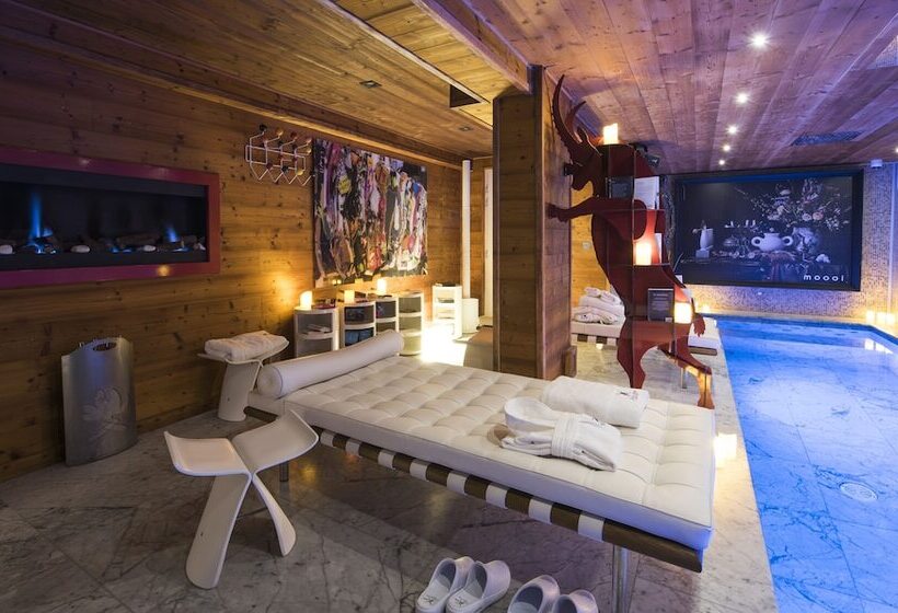 Snow Lodge Hotel Courchevel 1850