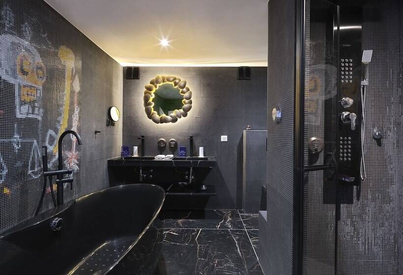 Snow Lodge Hotel Courchevel 1850