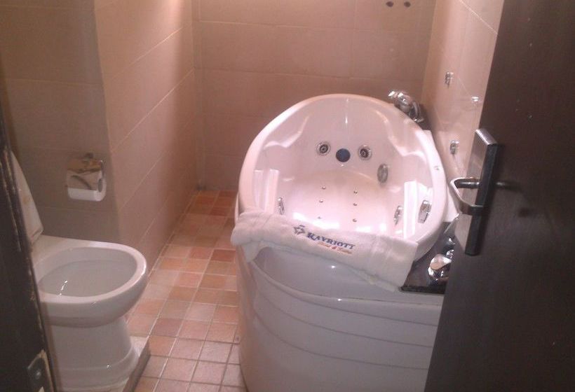 Kayriott Hotel & Suites