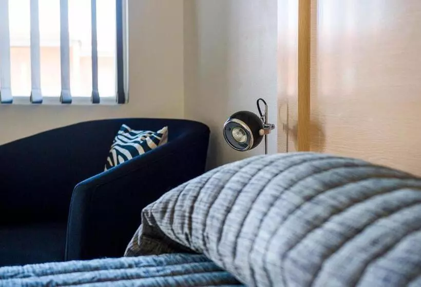 汽车旅馆 Cherry Blossom Motor Inn