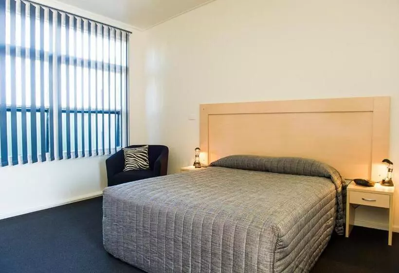 汽车旅馆 Cherry Blossom Motor Inn