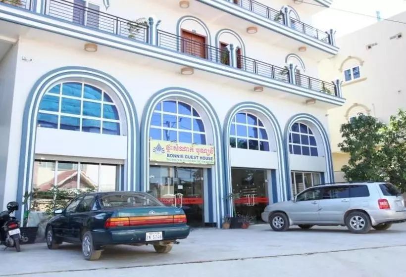 פנסיון Bonnie Villa