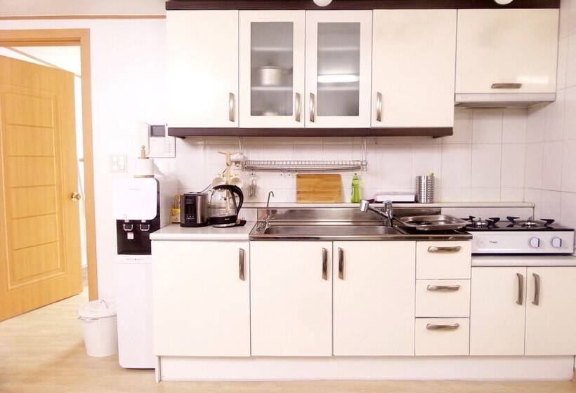 Pensjonat Dawoo House 1 In Hongdae