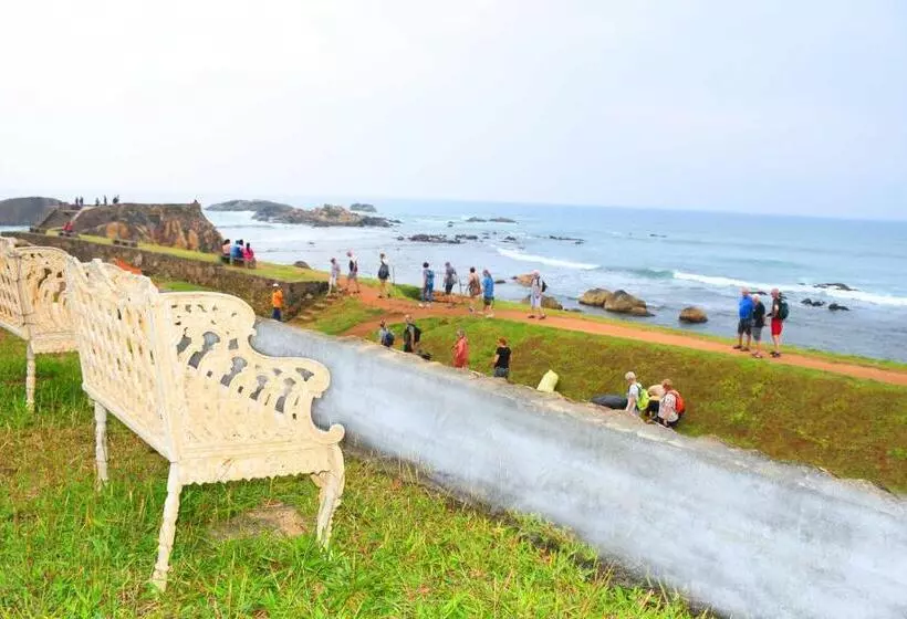 Пансион Rampart View Guesthouse