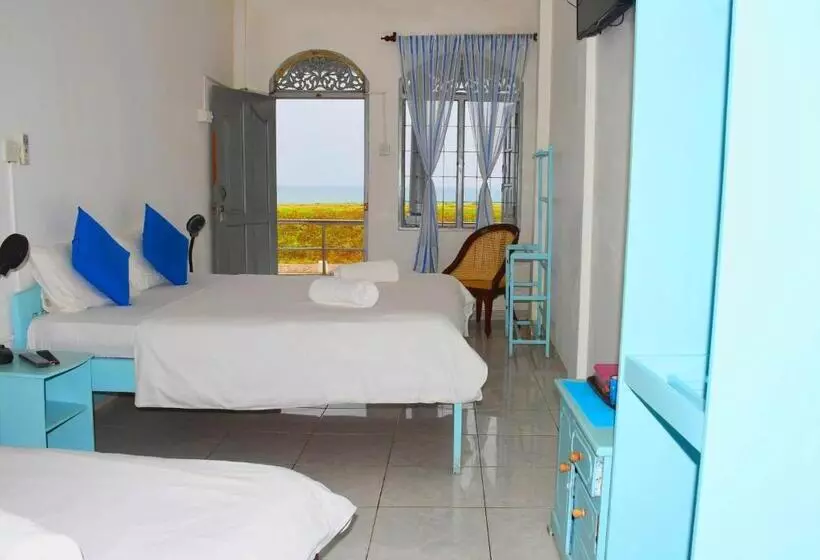 Пансион Rampart View Guesthouse