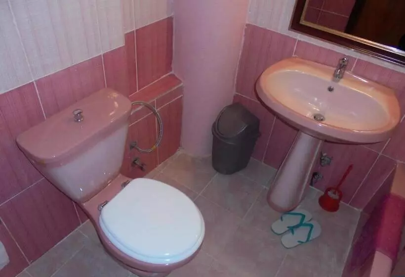 پانسیون Weygoss Guest House