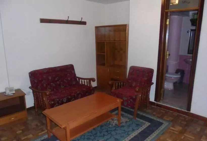 پانسیون Weygoss Guest House