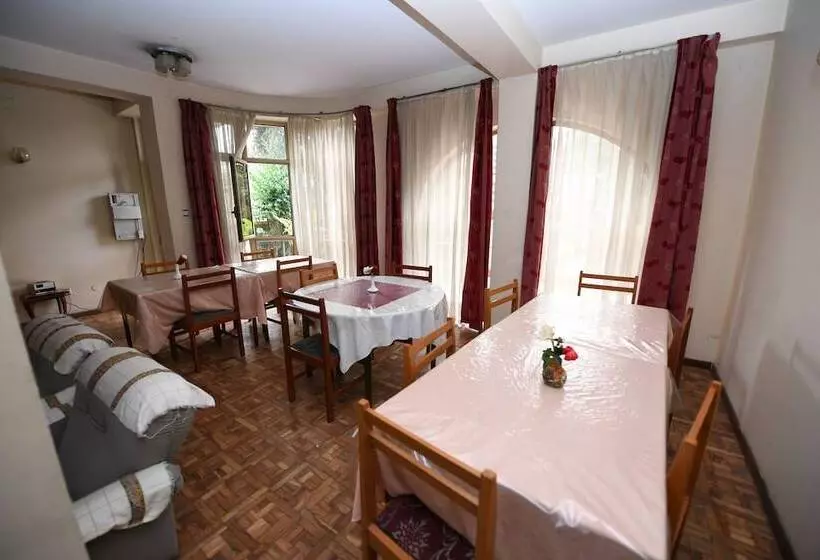 پانسیون Weygoss Guest House