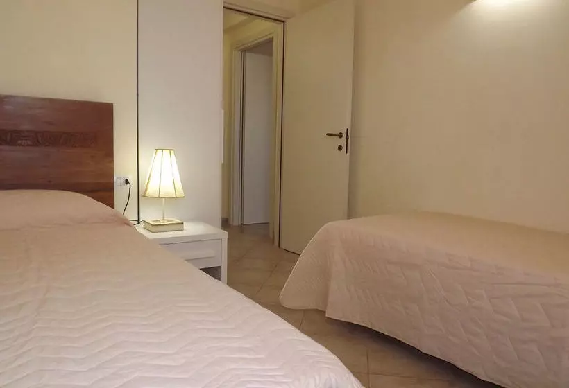 Aparthotel Tropical
