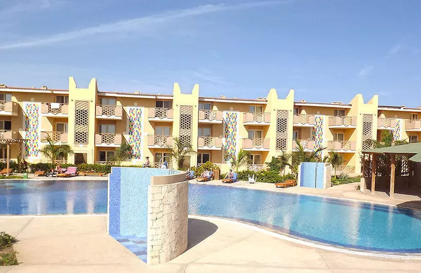 Aparthotel Tropical